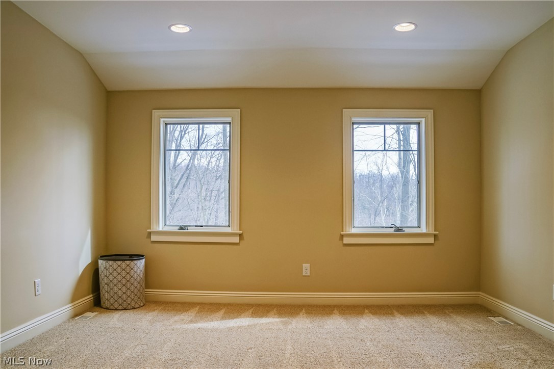 7805 Kinsman Road Novelty, OH 44072 - Photo 26 of 35