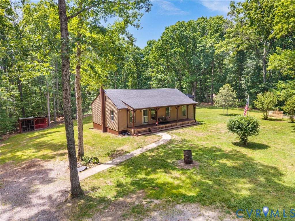 4616 Paynes Mill Road Bumpass, VA 23024 - Photo 2 of 32