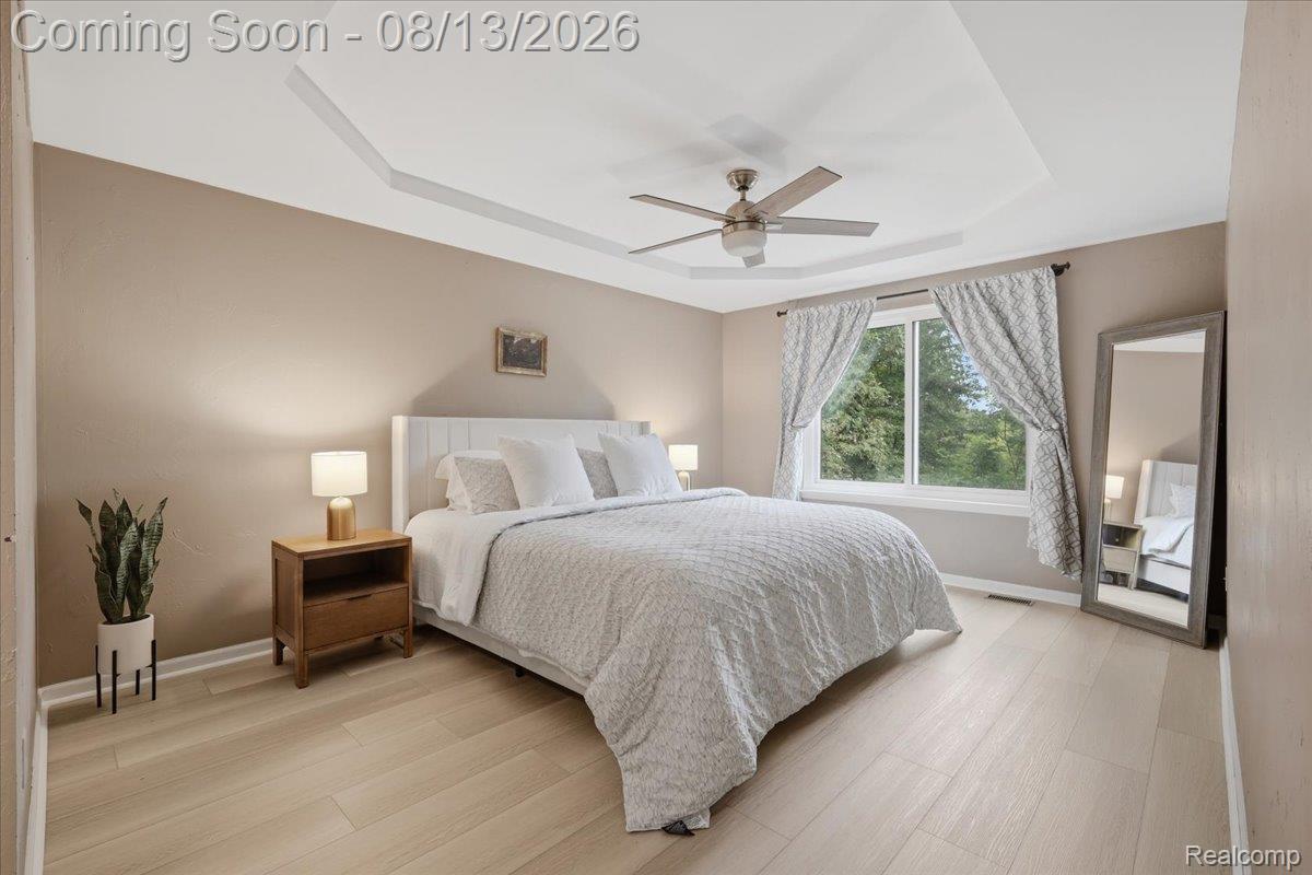 1393 Remsing Street Hartland, MI 48353 - Photo 24 of 71 First-floor incredible primary suite