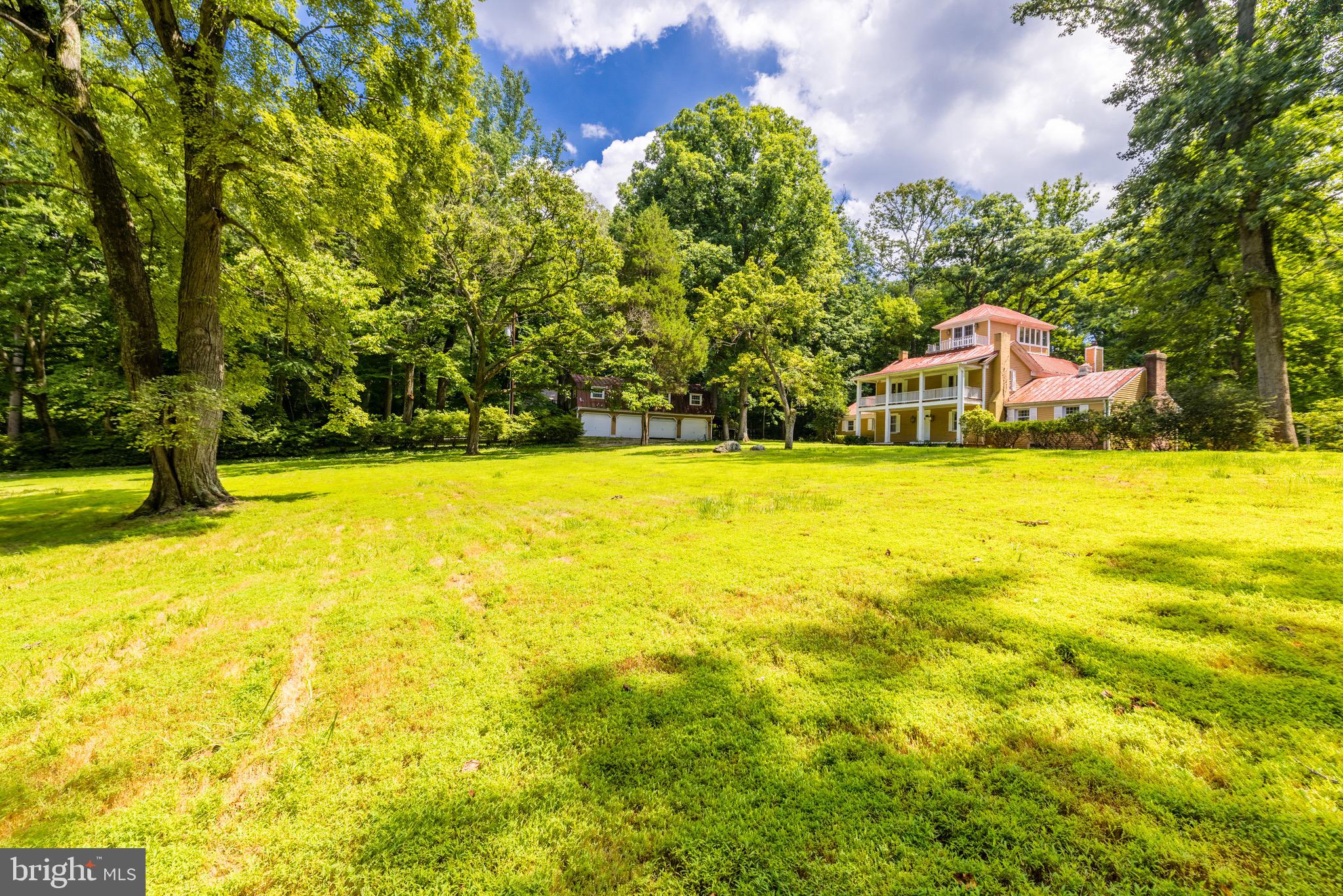 7327 Georgetown Pike McLean, VA 22102 - Photo 2 of 9