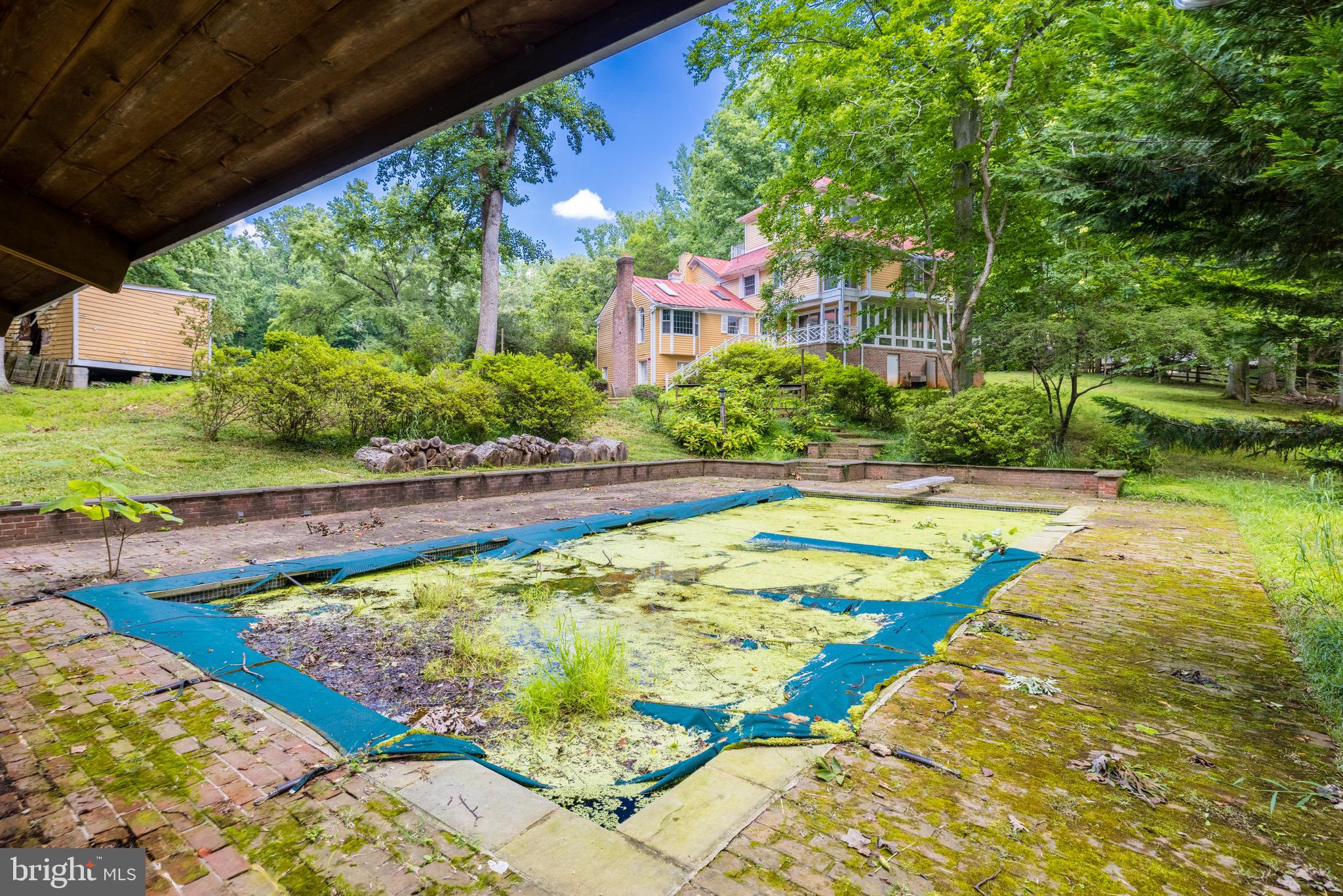 7327 Georgetown Pike McLean, VA 22102 - Photo 3 of 9