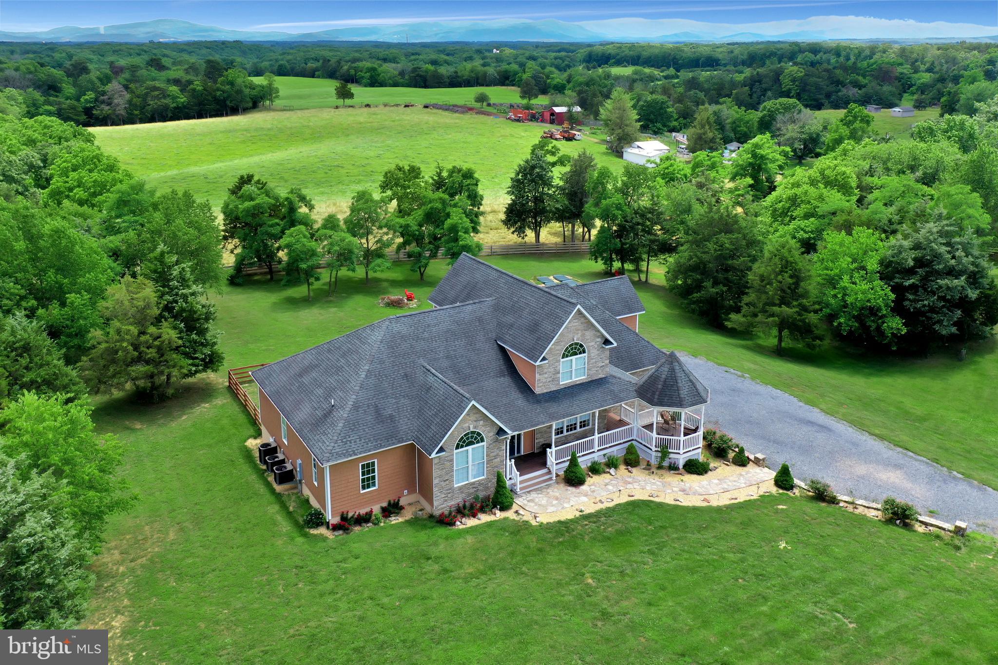 401 South Buckton Road Middletown, VA 22645 - Photo 6 of 86 Gallery Image 6