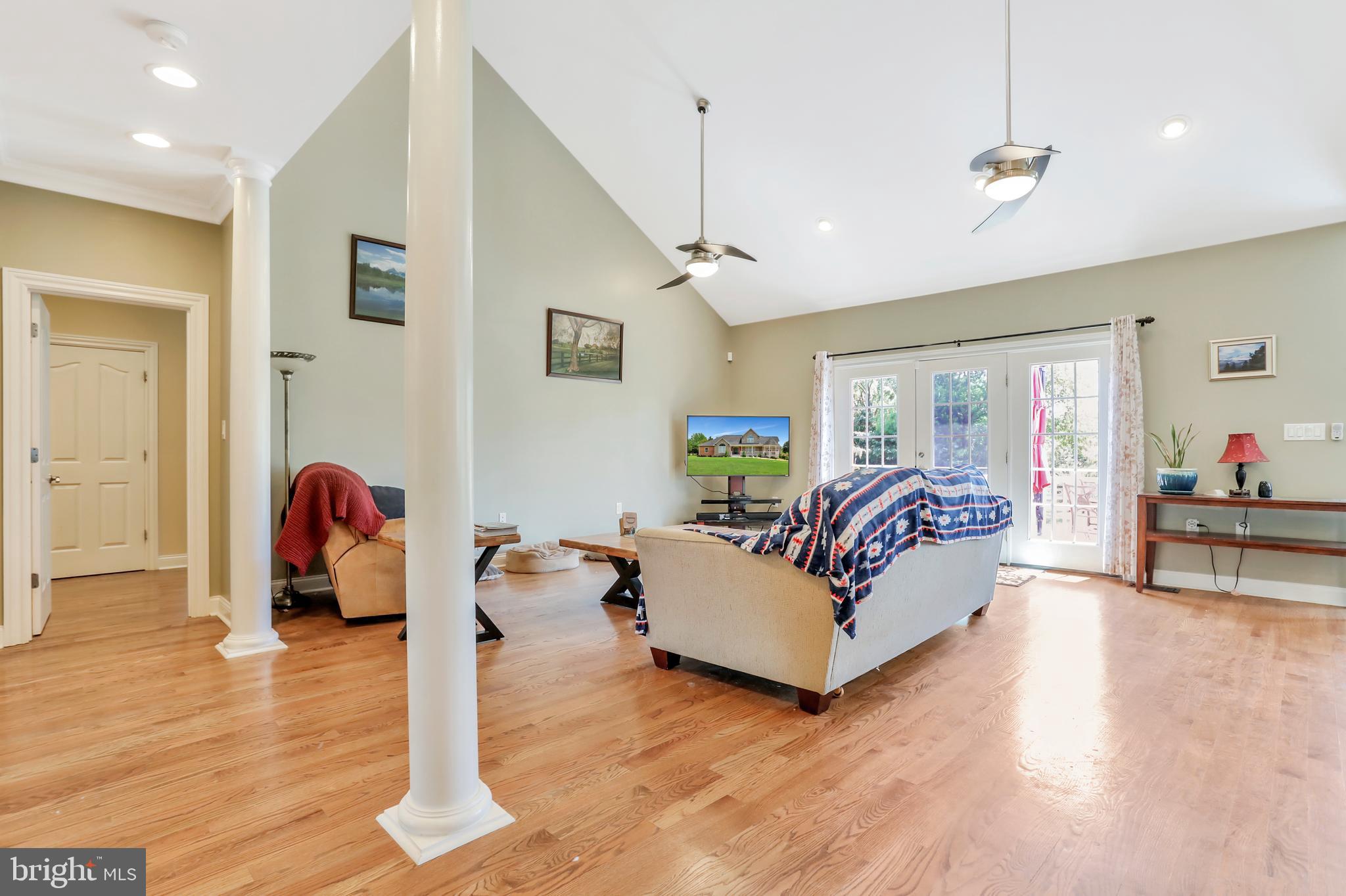 401 South Buckton Road Middletown, VA 22645 - Photo 10 of 86 Gallery Image 10