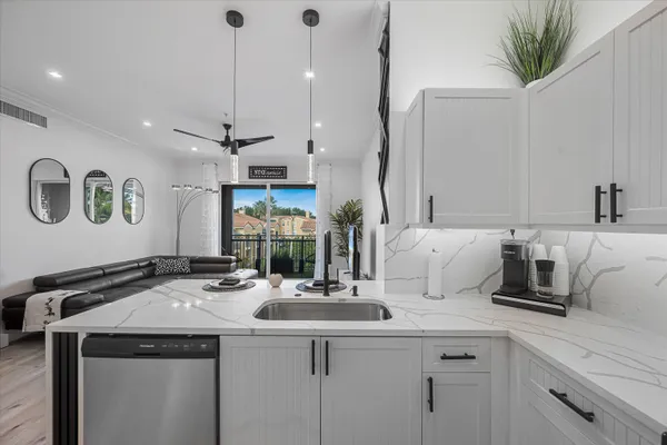 $2,800 | 11730 St Andrews Place, Unit 304, Wellington, FL 33414