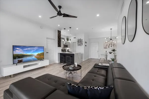 $2,800 | 11730 St Andrews Place, Unit 304, Wellington, FL 33414