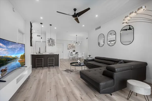 $2,800 | 11730 St Andrews Place, Unit 304, Wellington, FL 33414