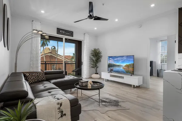 $2,800 | 11730 St Andrews Place, Unit 304, Wellington, FL 33414