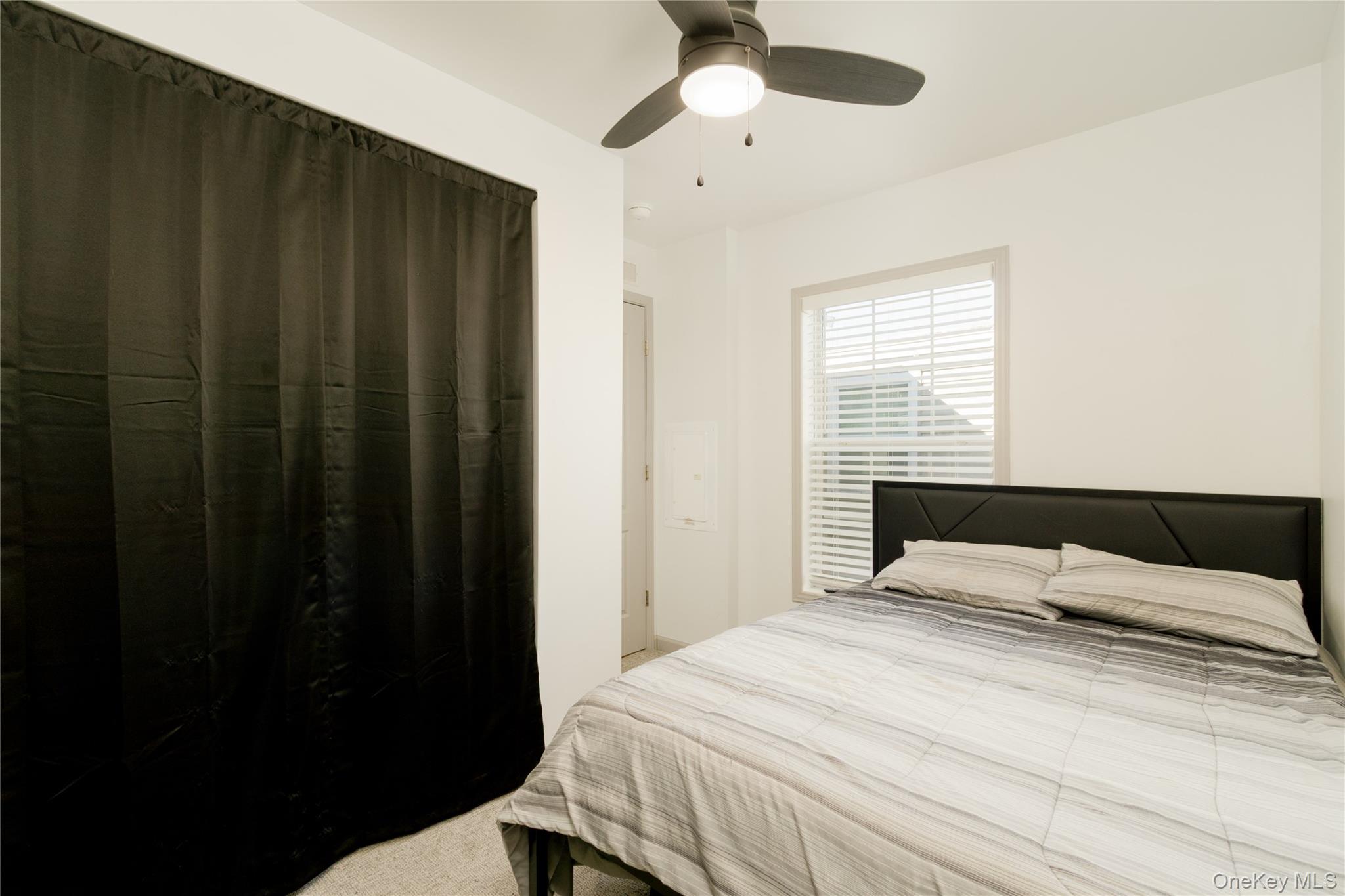 150-4 Main Street Islip, NY 11751 - Photo 4 of 12