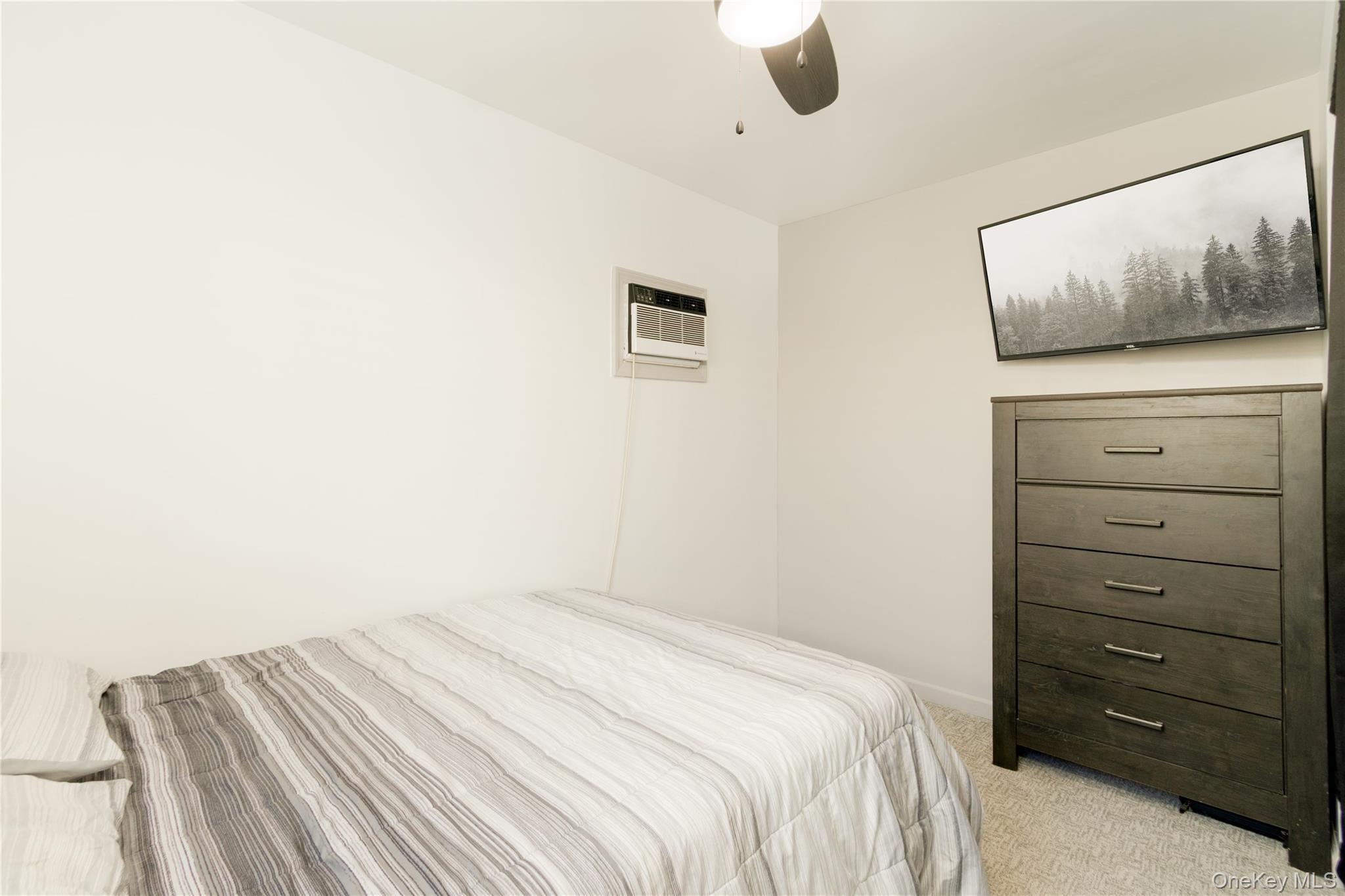 150-4 Main Street Islip, NY 11751 - Photo 5 of 12