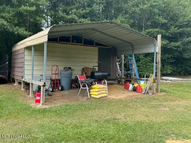 $240,000 | 1014 Diane Circle, Summit, MS 39666