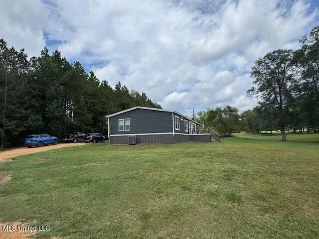 $240,000 | 1014 Diane Circle, Summit, MS 39666