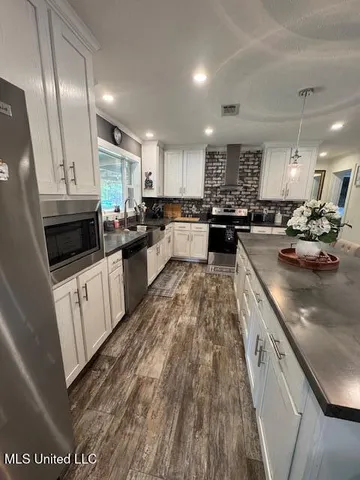 $240,000 | 1014 Diane Circle, Summit, MS 39666