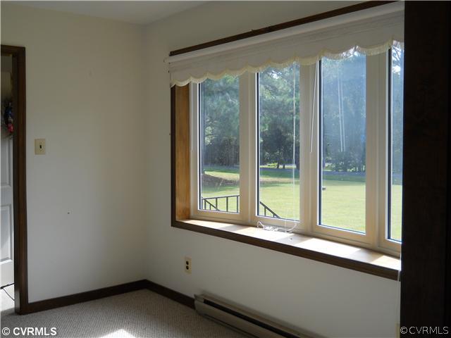 5070 Windsor Road Sandston, VA 23150 - Photo 3 of 12 Gallery Image 3