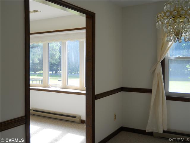 5070 Windsor Road Sandston, VA 23150 - Photo 5 of 12 Gallery Image 5
