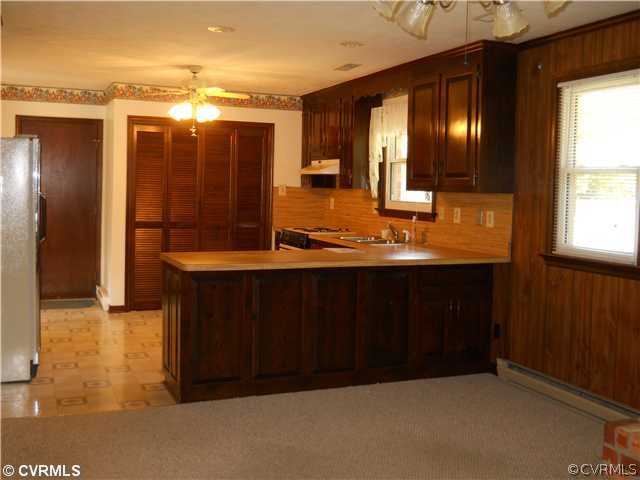 5070 Windsor Road Sandston, VA 23150 - Photo 6 of 12 Gallery Image 6