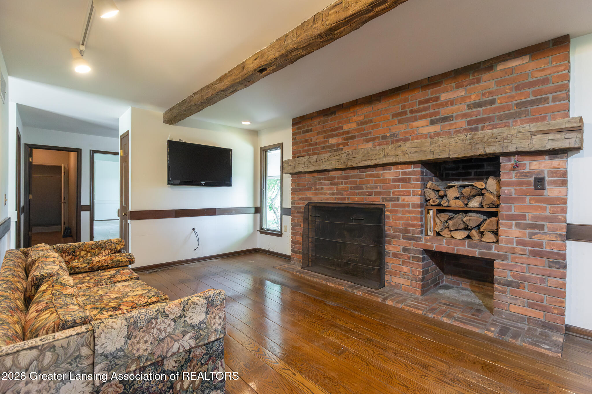 3181 Moyer Road Williamston, MI 48895 - Photo 12 of 27 Family Room w/ Fireplace
