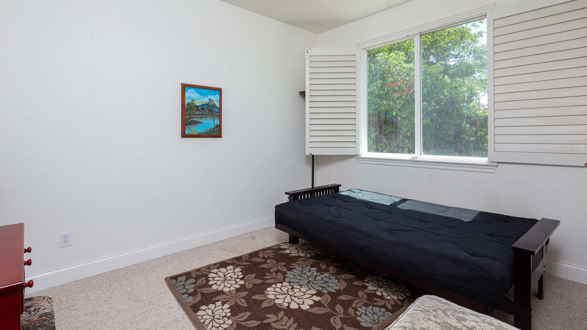 3709 Jupiter Avenue Lompoc, CA 93436 - Photo 14 of 27 a room with a bed and a window