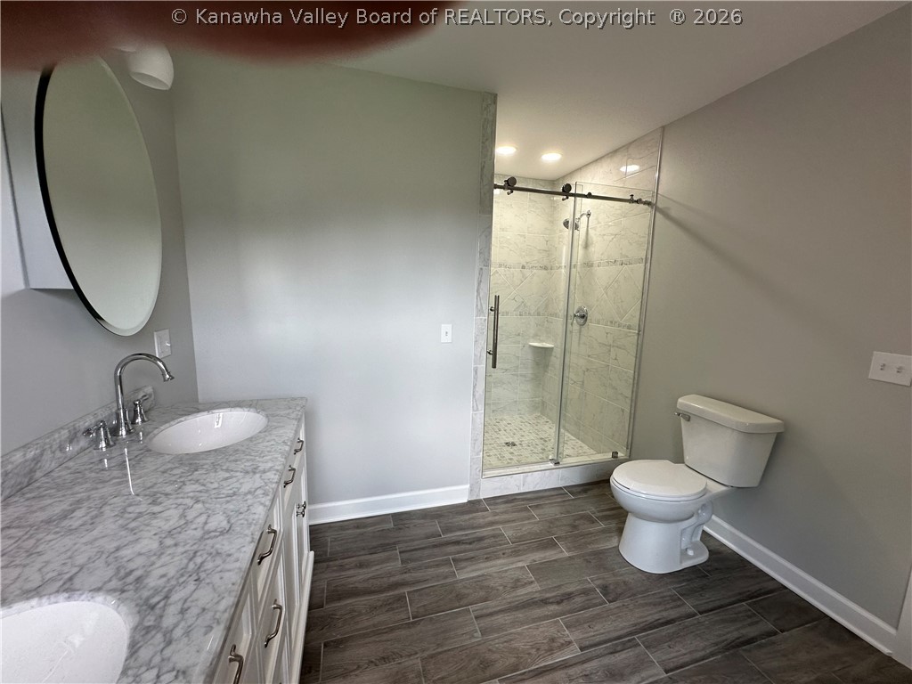 722 McCulloch Road Apple Grove, WV 25502 - Photo 27 of 41 Primary Bathroom