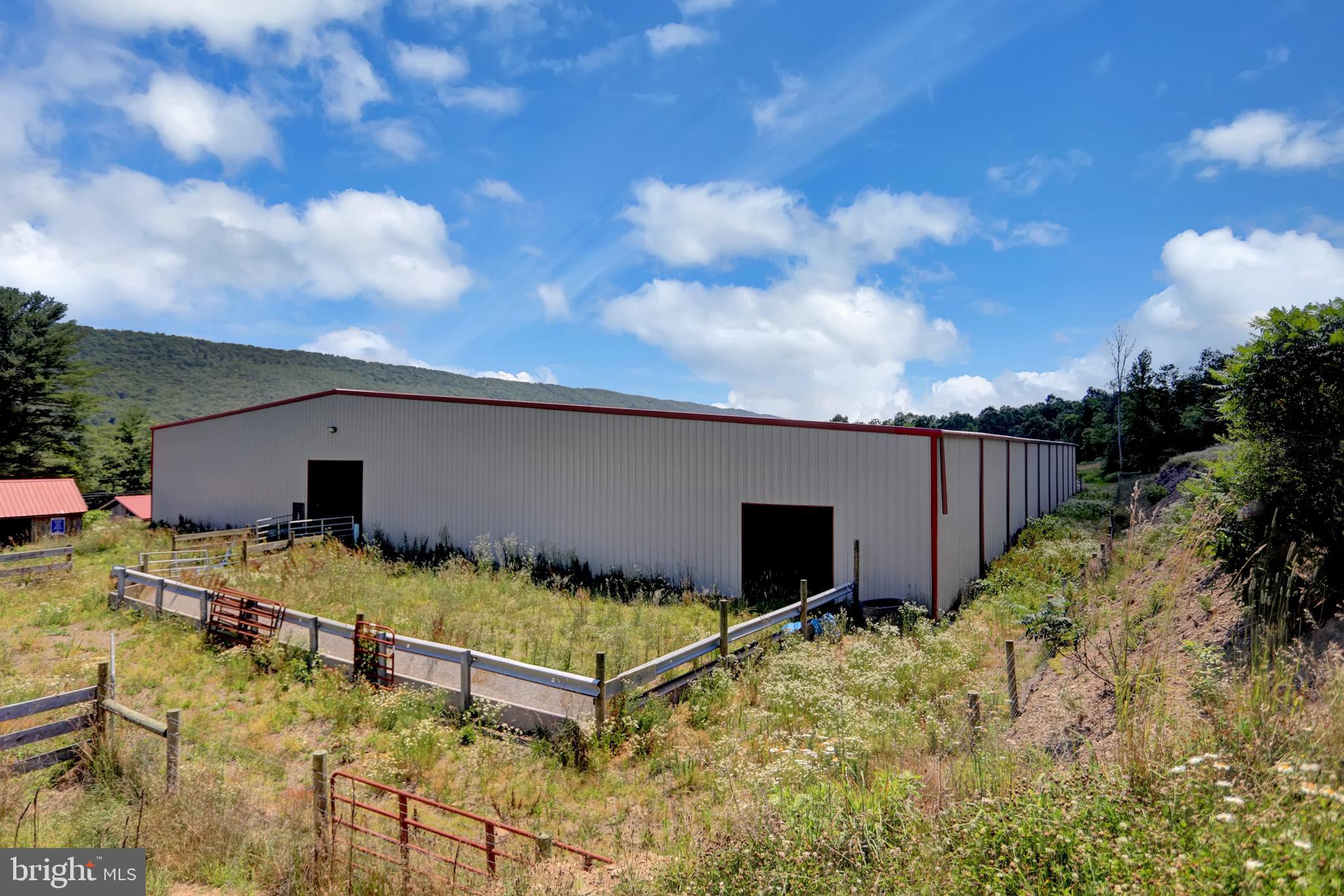4565 Horse Valley Road East Waterford, PA 17021 - Photo 14 of 111