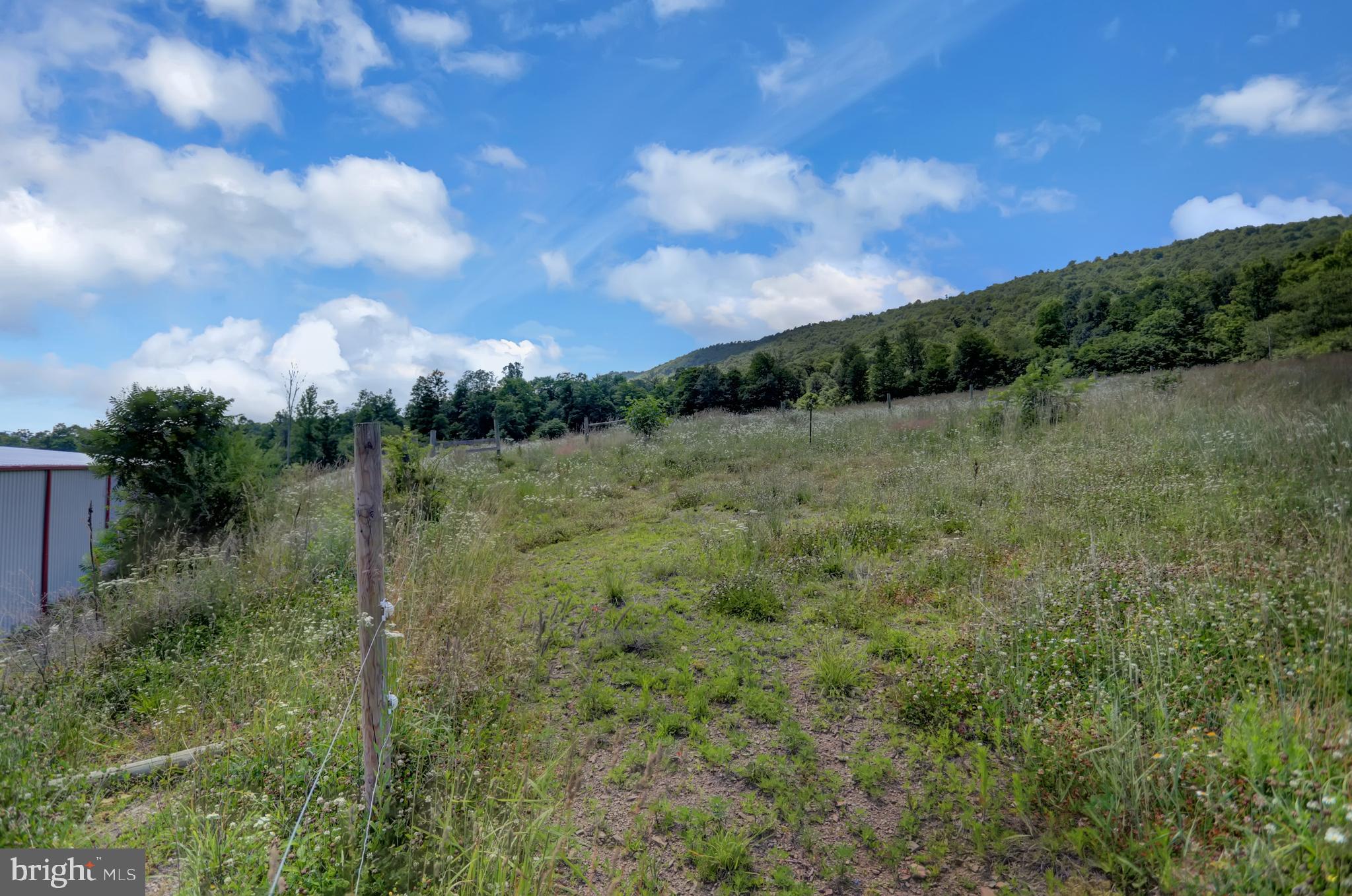 4565 Horse Valley Road East Waterford, PA 17021 - Photo 15 of 111