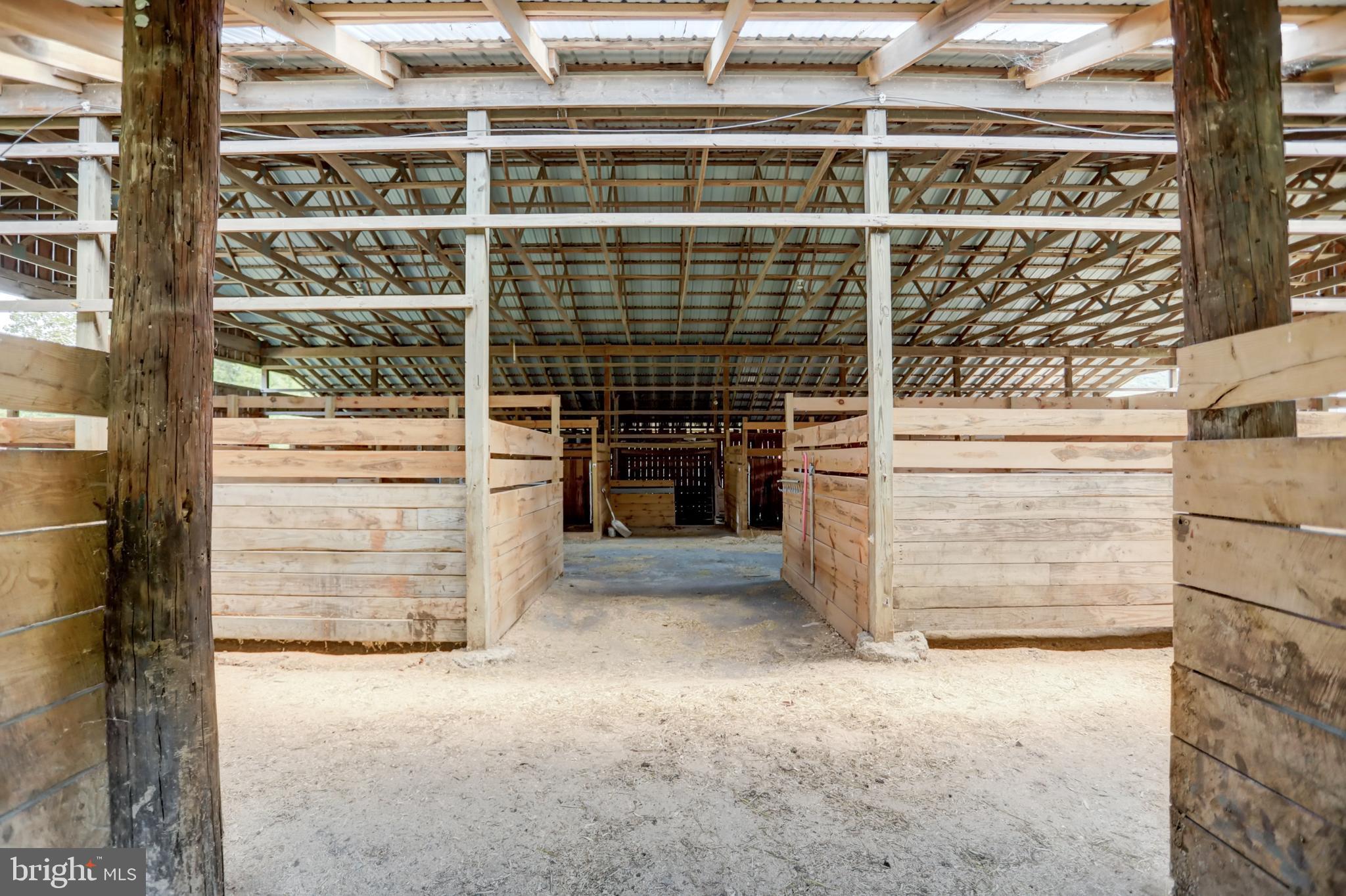 4565 Horse Valley Road East Waterford, PA 17021 - Photo 30 of 111