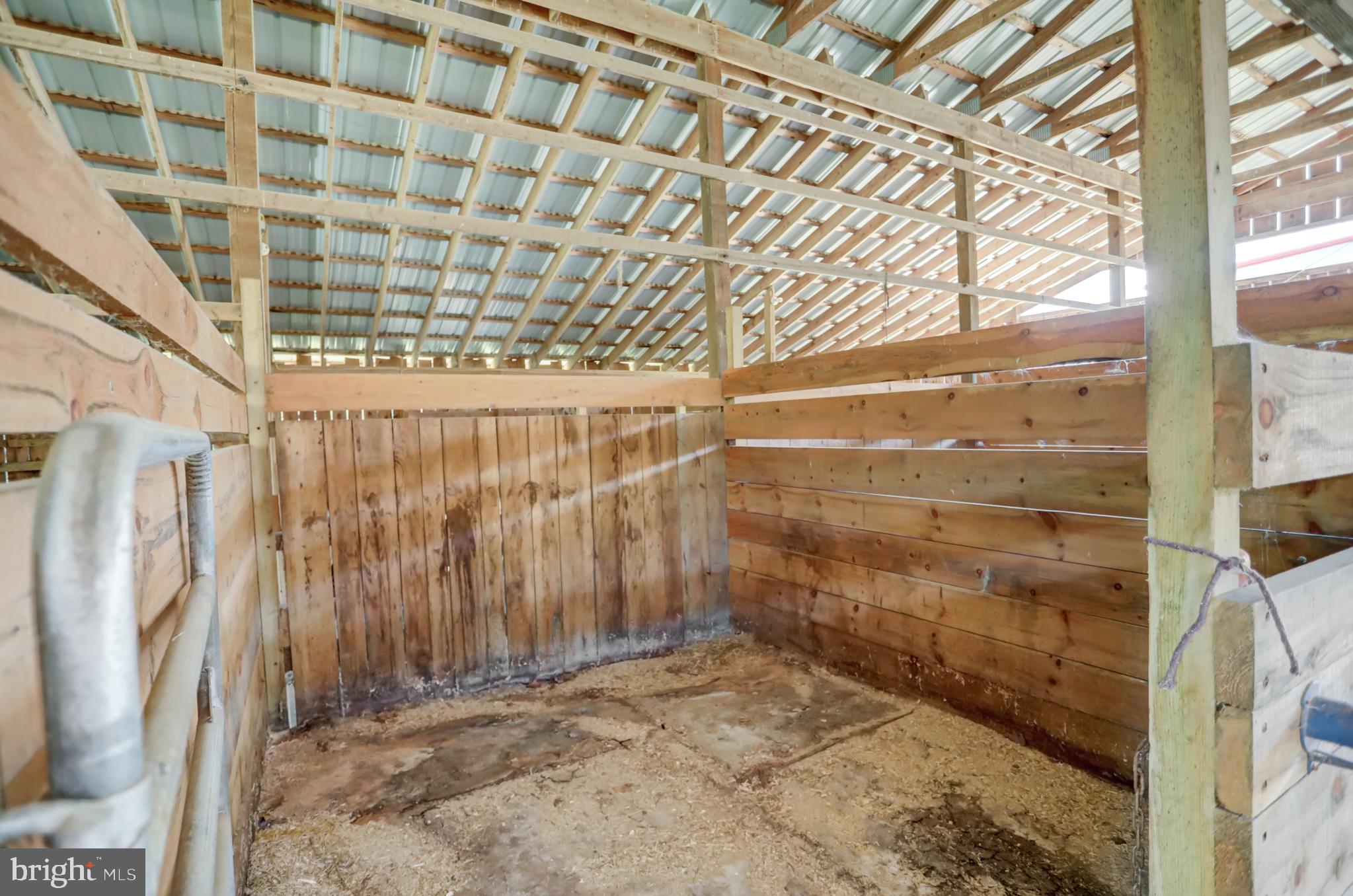 4565 Horse Valley Road East Waterford, PA 17021 - Photo 33 of 111