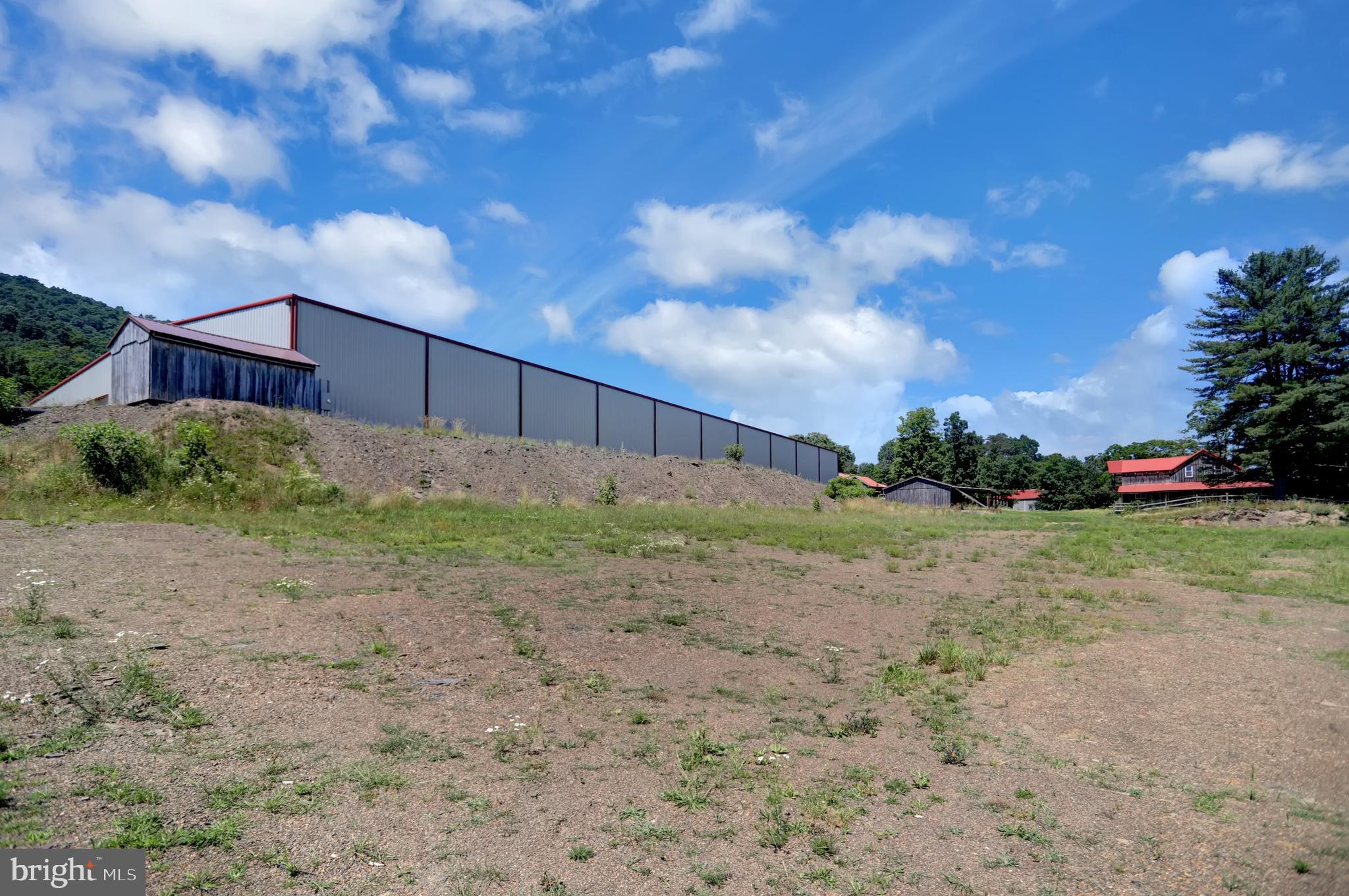 4565 Horse Valley Road East Waterford, PA 17021 - Photo 41 of 111