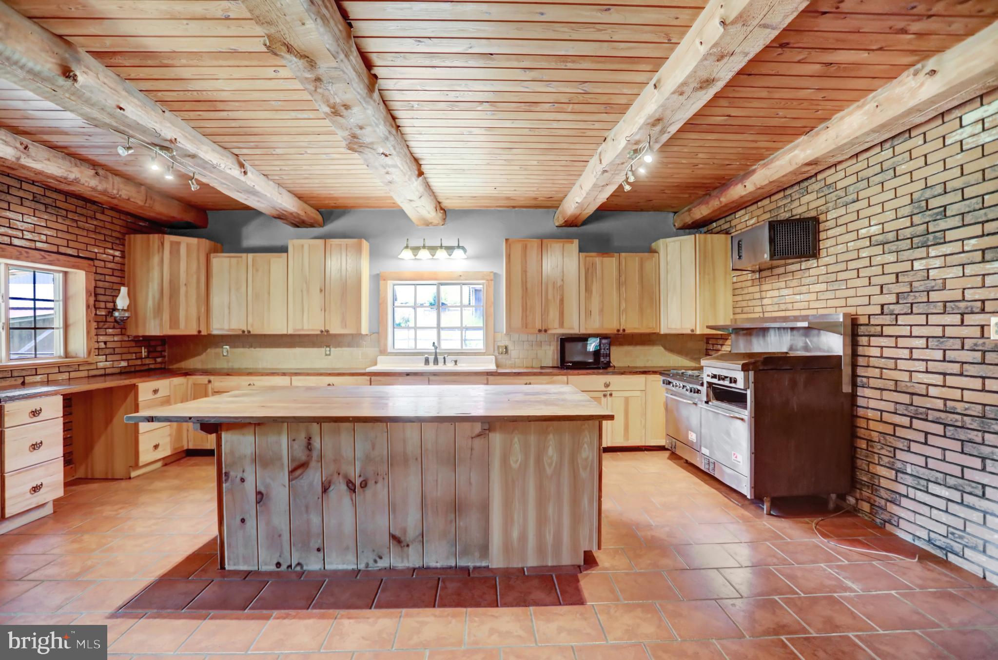 4565 Horse Valley Road East Waterford, PA 17021 - Photo 70 of 111