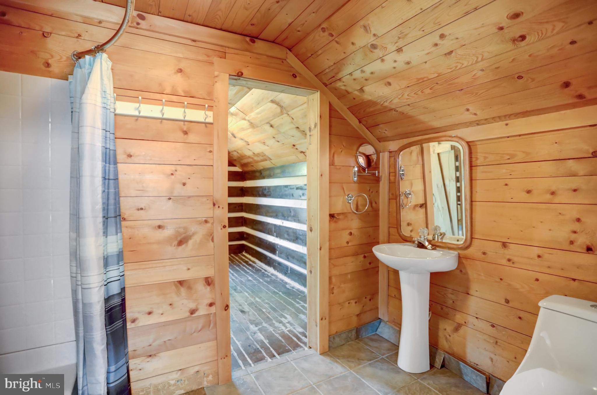 4565 Horse Valley Road East Waterford, PA 17021 - Photo 87 of 111