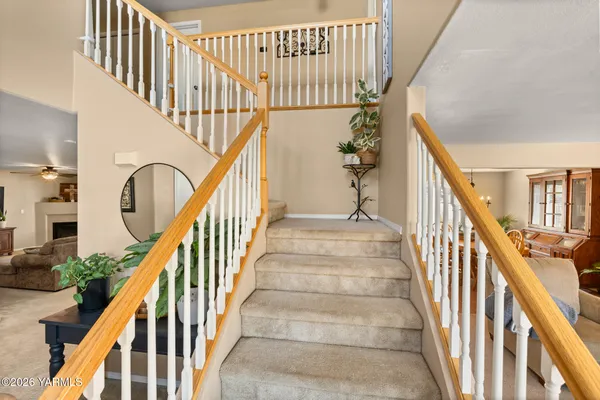 $439,000 | 1525 South 15th Street, Sunnyside, WA 98944