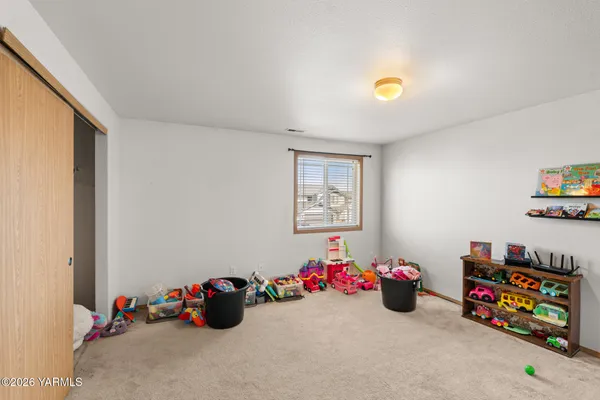 $439,000 | 1525 South 15th Street, Sunnyside, WA 98944