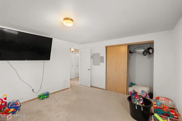 $439,000 | 1525 South 15th Street, Sunnyside, WA 98944