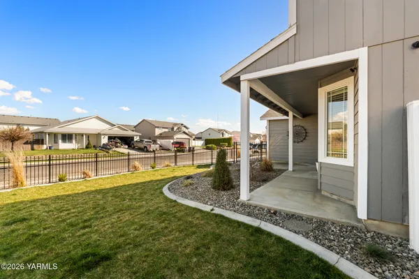 $439,000 | 1525 South 15th Street, Sunnyside, WA 98944