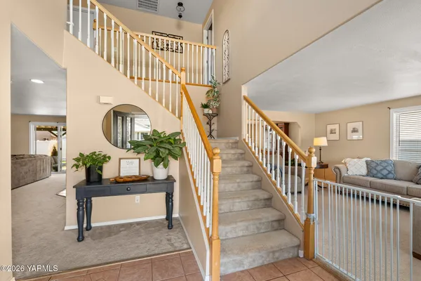 $439,000 | 1525 South 15th Street, Sunnyside, WA 98944