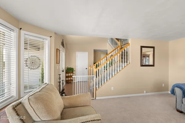 $439,000 | 1525 South 15th Street, Sunnyside, WA 98944