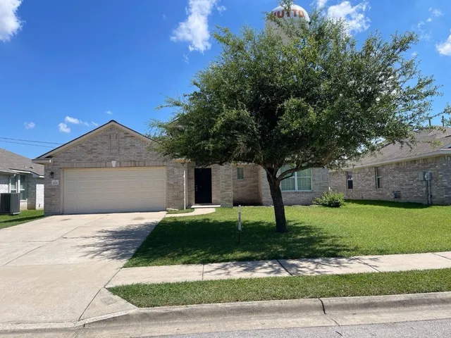 $1,800 | 1108 Delia Chappa Lane, Hutto, TX 78634