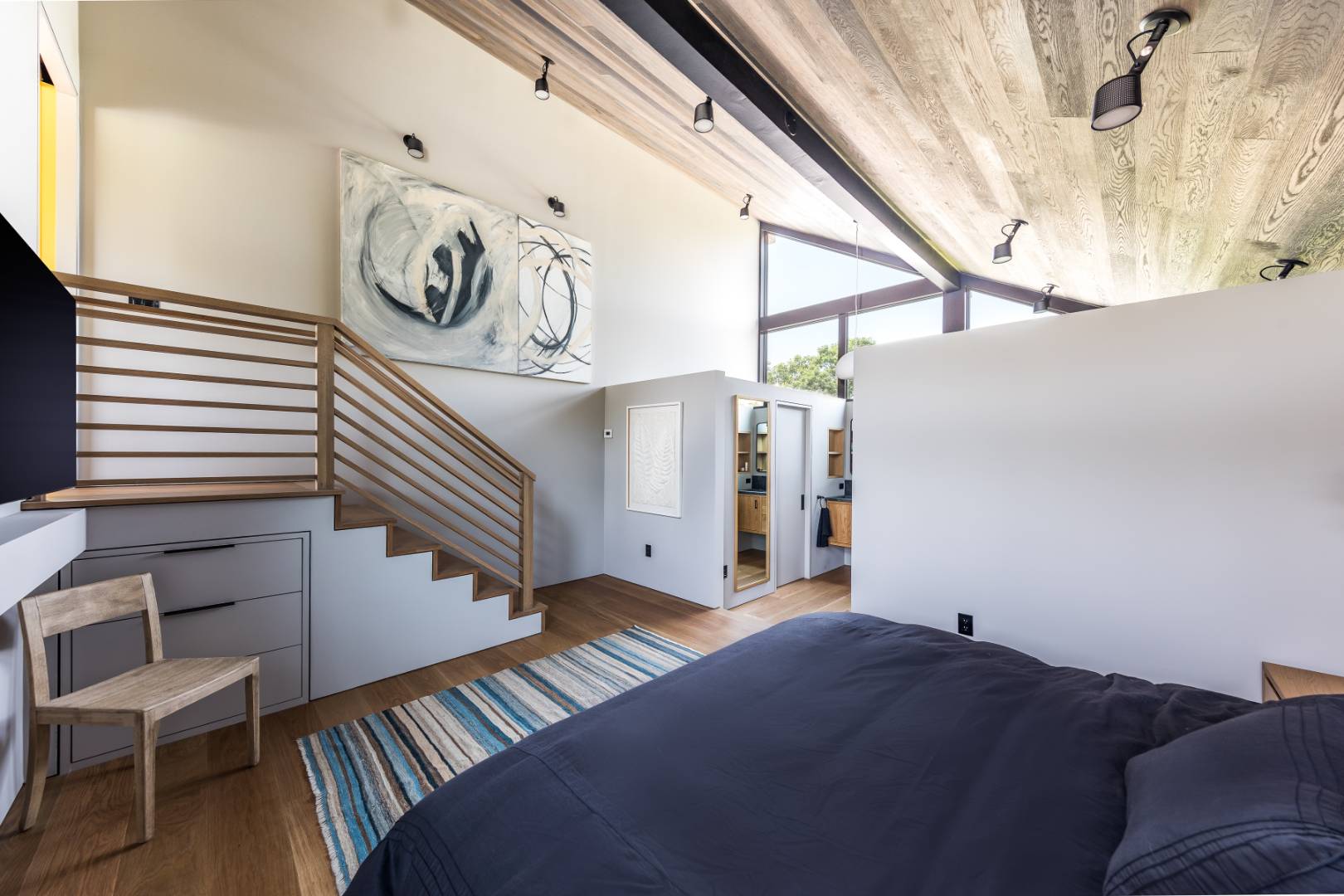 6 Tara Road Montauk, NY 11954 - Photo 11 of 38