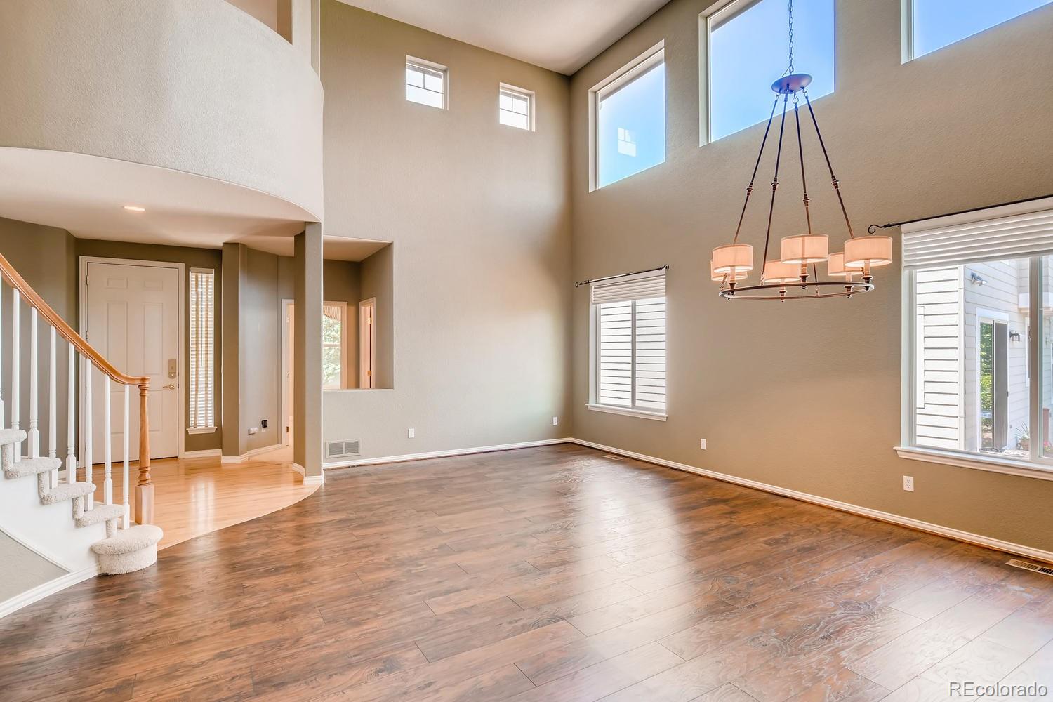 10802 Chadsworth Point Highlands Ranch, CO 80126 - Photo 3 of 28 Gallery Image 3