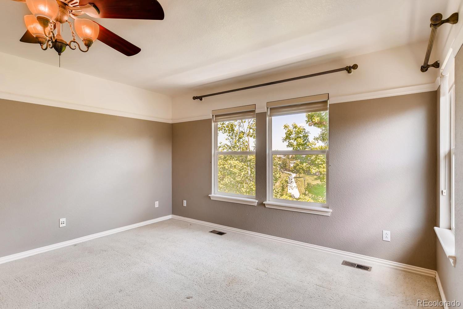 10802 Chadsworth Point Highlands Ranch, CO 80126 - Photo 9 of 28 Gallery Image 9