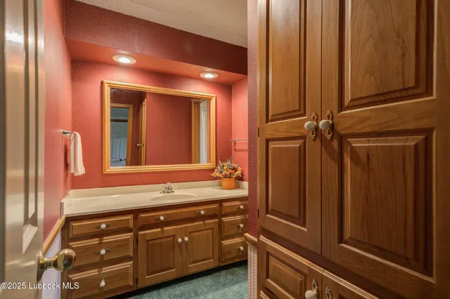 $630,000 | 4206 89th Street, Lubbock, TX 79423