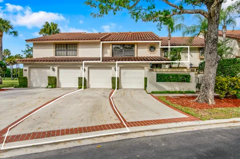 $359,000 | 7888 La Mirada Drive, Boca Raton, FL 33433