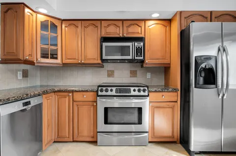 $359,000 | 7888 La Mirada Drive, Boca Raton, FL 33433