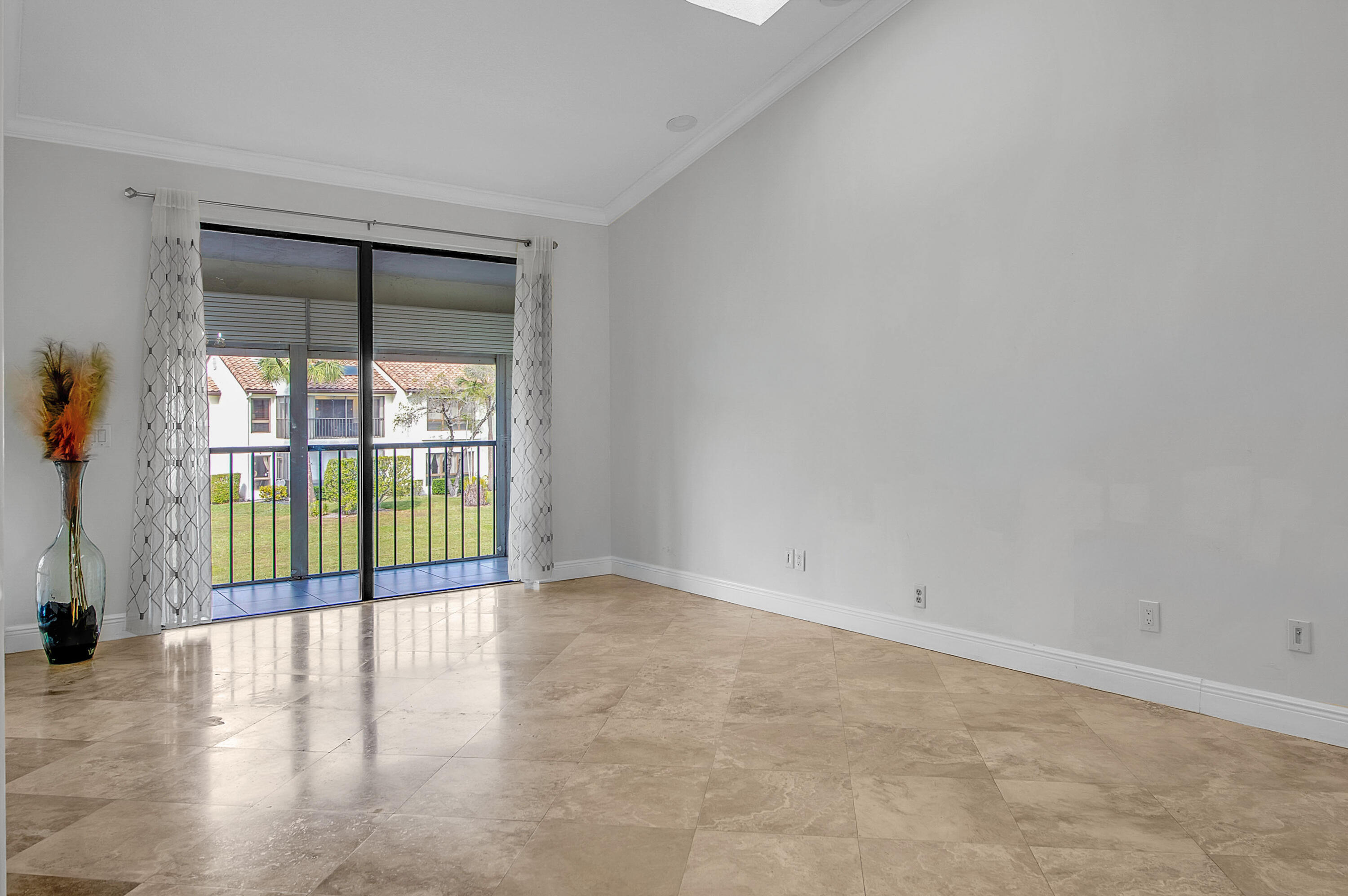 7888 La Mirada Drive Boca Raton, FL 33433 - Photo 16 of 61 7888-33