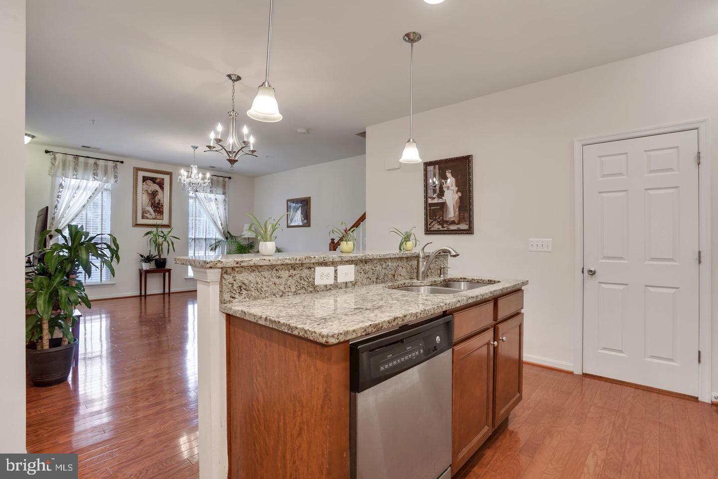 43881 Centergate Drive Ashburn, VA 20148 - Photo 22 of 31