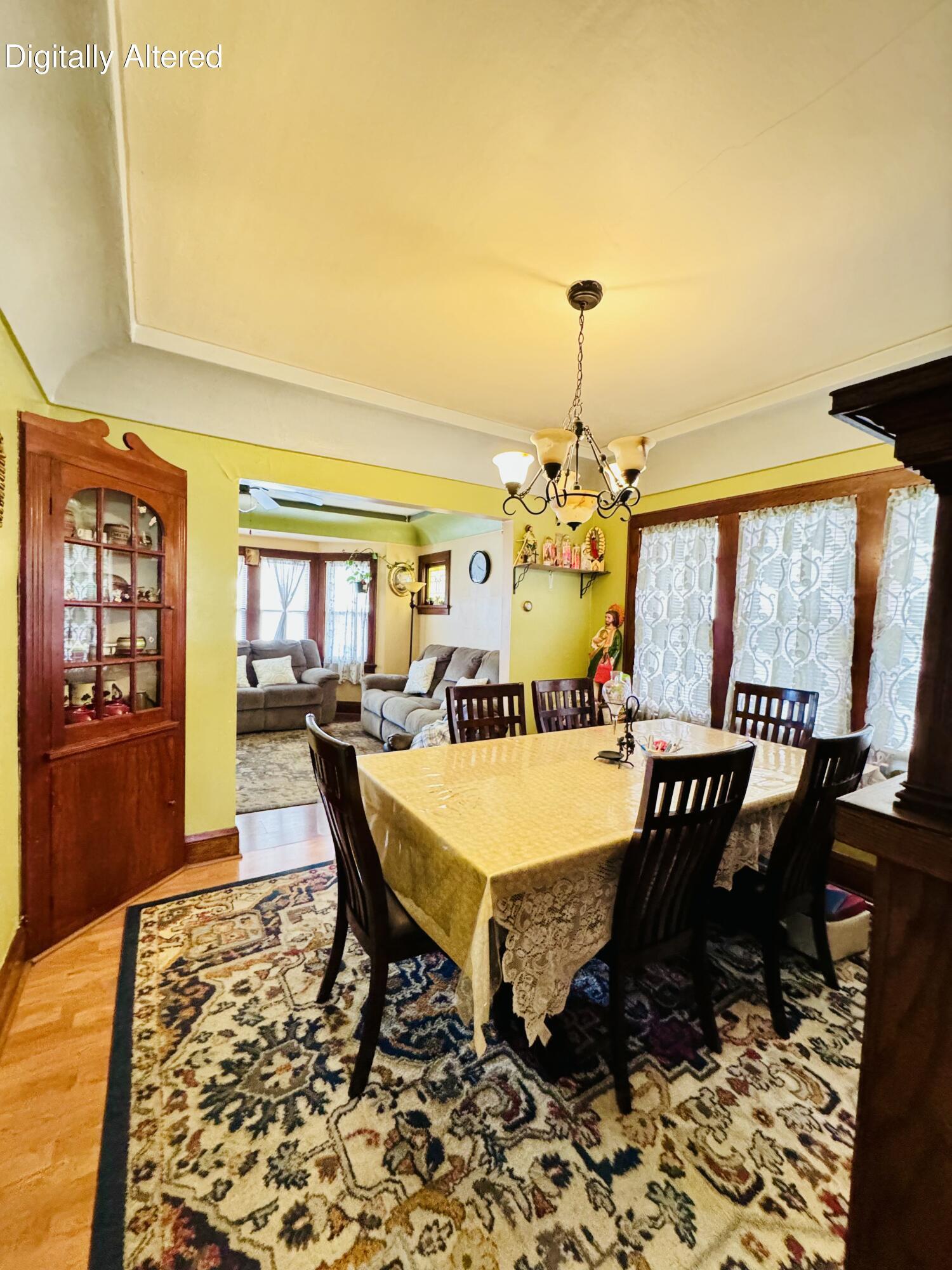 3253 South 15th Street Milwaukee, WI 53215 - Photo 5 of 17 IMG_6312