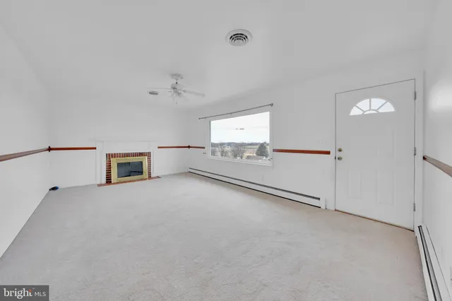 $389,900 | 4138 Hillcrest Avenue, Hampstead, MD 21074