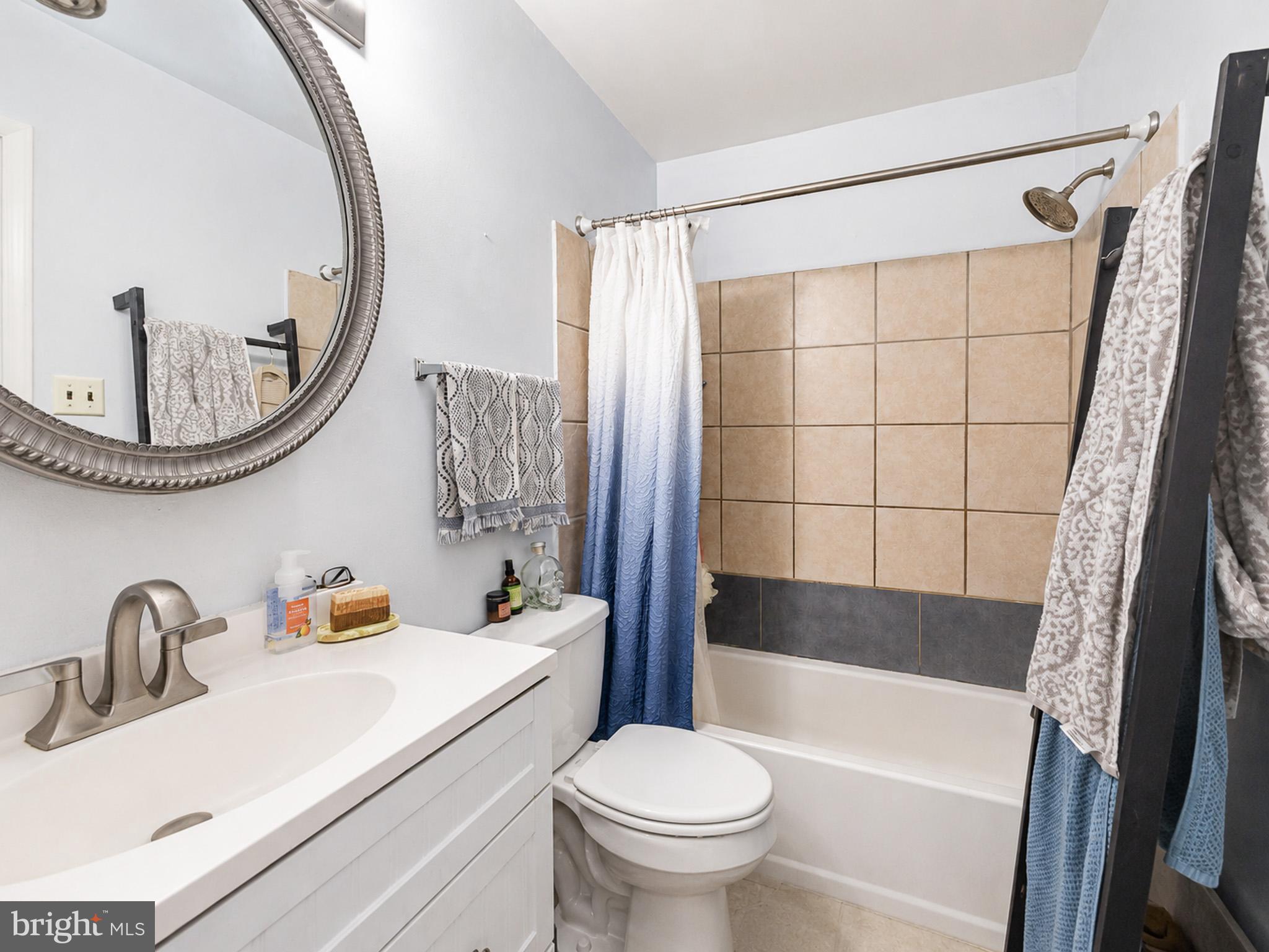 43 Buttonwood Road Voorhees, NJ 08043 - Photo 16 of 33