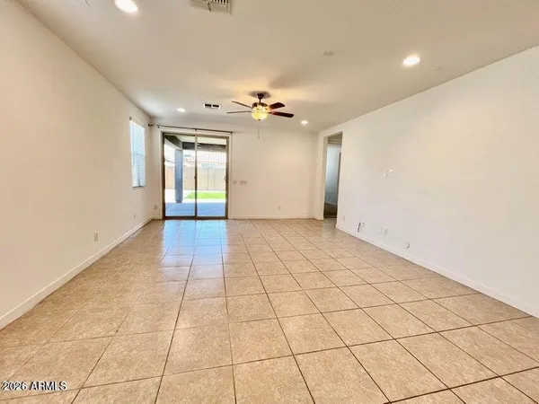 $2,495 | 3808 South 65th Avenue, Phoenix, AZ 85043