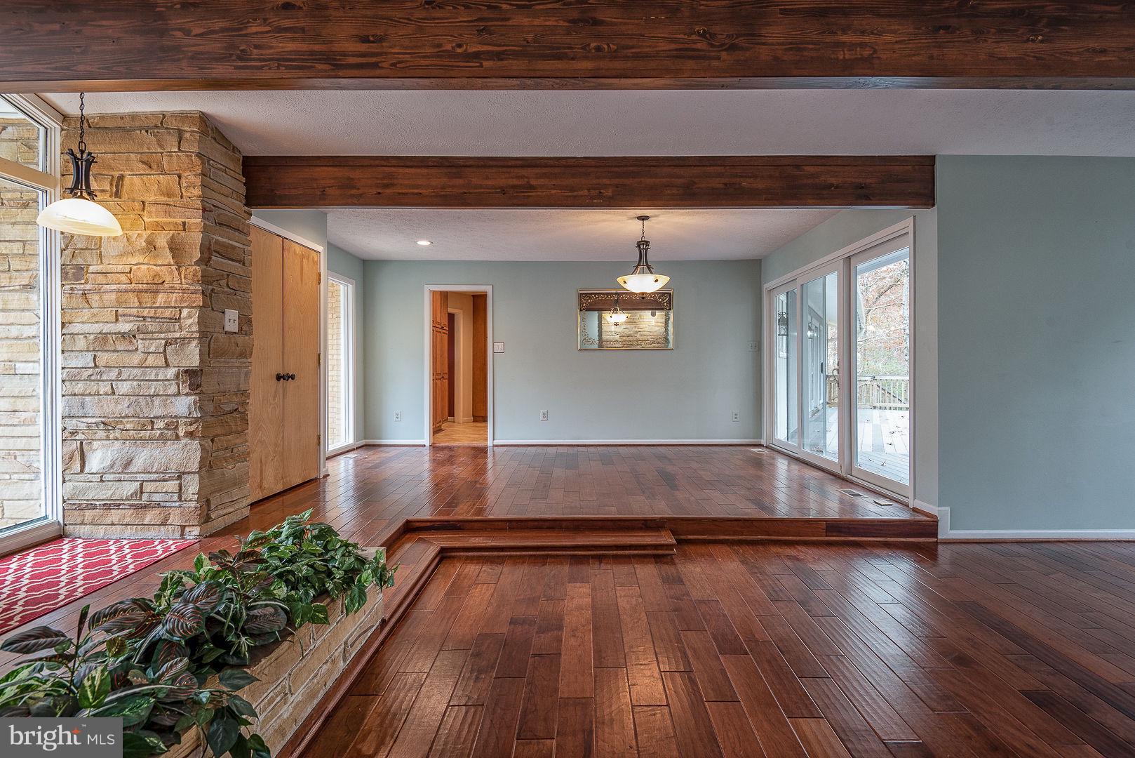 22127 Watson Road Leesburg, VA 20175 - Photo 14 of 67 Dining Room