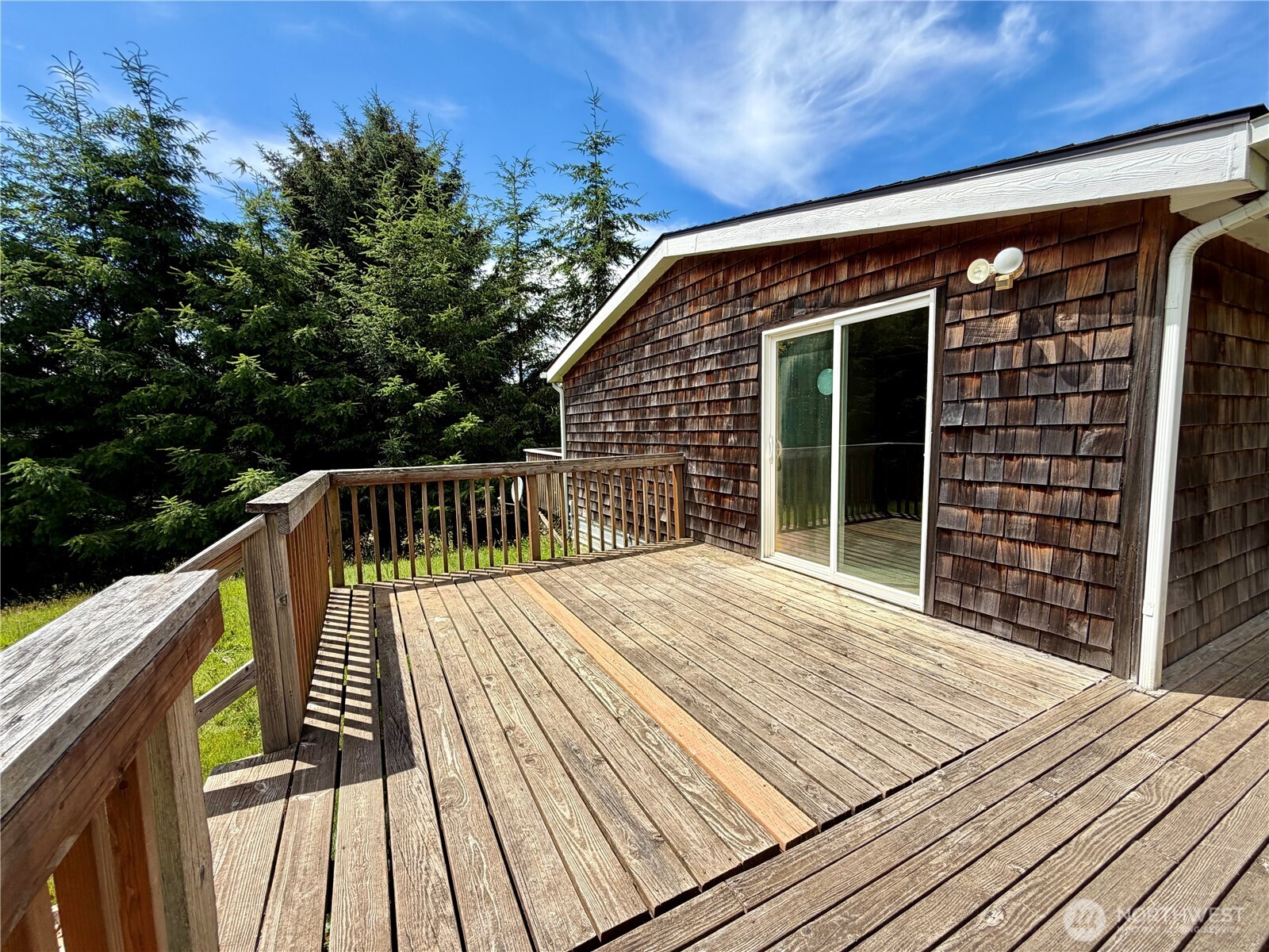 28 North Jacobson Road Cathlamet, WA 98612 - Photo 16 of 37 Gallery Image 16